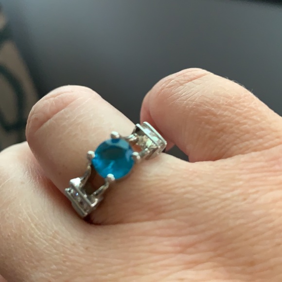 Blue ring - Picture 2 of 2